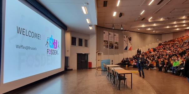 Before the start of the opening keynote. A picture of the stage and the audience in the auditorium