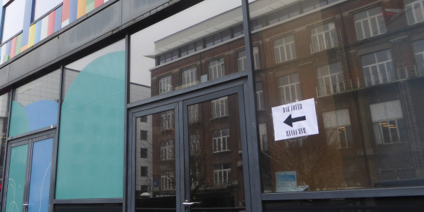 A picture of one of the buildings at the ULB campus